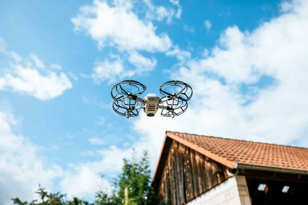 Comment utiliser un drone pour la photographie immobilière professionnelle ?