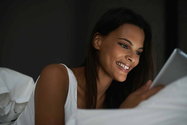 Comment configurer un mode de lecture nocturne sur un OnePlus Nord 2?